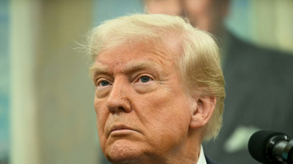 Trump anuncia acordo 'abrangente' com Londres