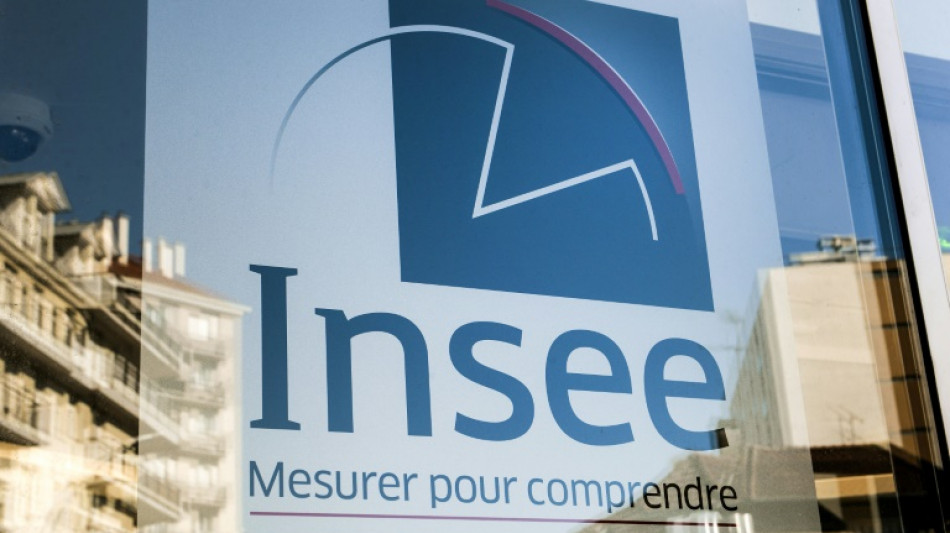 El desempleo en Francia baj&oacute; al 7,4%, su nivel "m&aacute;s bajo en casi 15 a&ntilde;os"