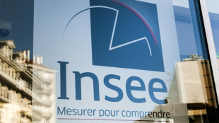 El desempleo en Francia baj&oacute; al 7,4%, su nivel "m&aacute;s bajo en casi 15 a&ntilde;os"