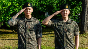 Otras dos estrellas de BTS concluyen el servicio militar surcoreano