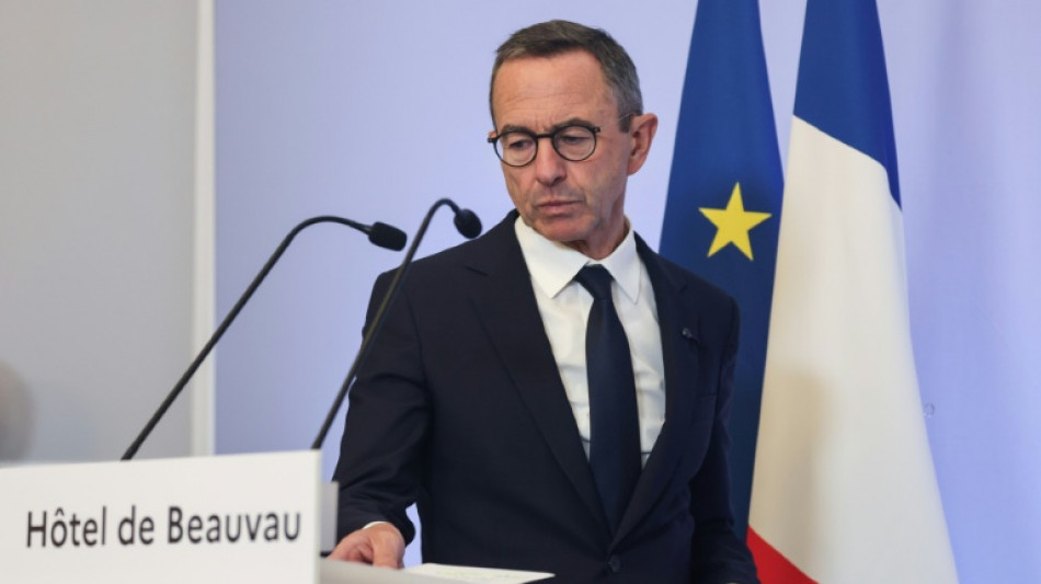 El gobierno franc&eacute;s se opone al izado de banderas palestinas en alcald&iacute;as