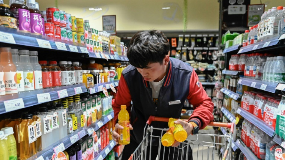 China pede a Trump que pare de 'ameaçar e chantagear'