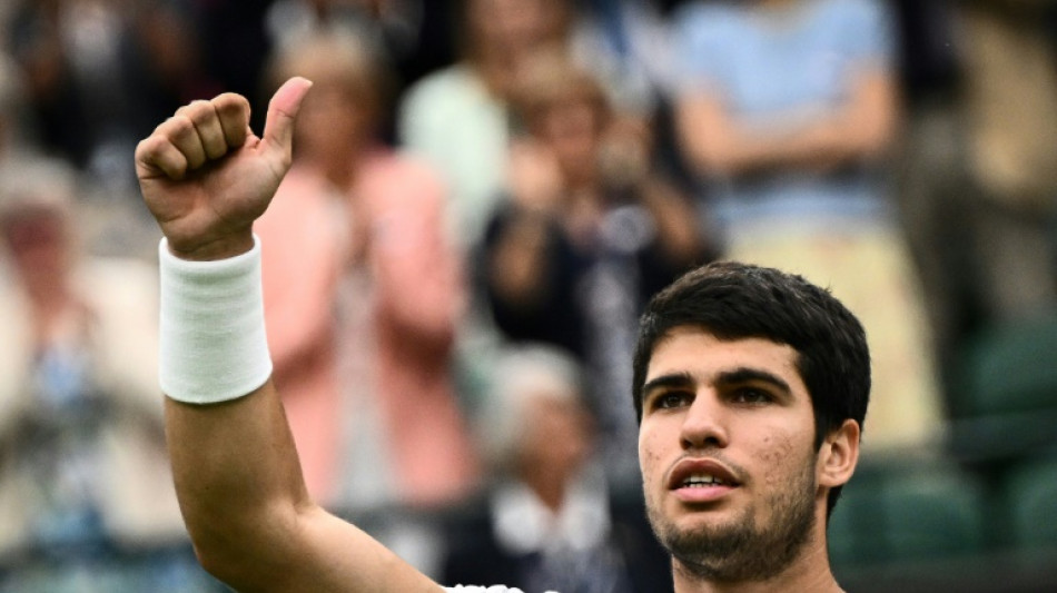 Alcaraz estreia em Wimbledon com boa vit&oacute;ria sobre franc&ecirc;s Jeremy Chardy