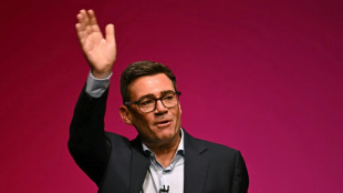 Andy Burnham rouvre le d&eacute;bat risqu&eacute; sur un retour du Royaume-Uni dans l'UE