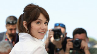 Obs&egrave;ques d'Emilie Dequenne: un adieu &agrave; l'actrice, un geste contre le cancer