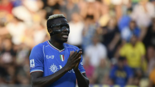 Osimhen reafirma amor pelo Napoli para encerrar pol&ecirc;mica do TikTok