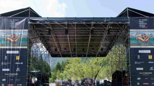 Con Tom Smith ed Elvis Costello al via il No Borders Music Festival