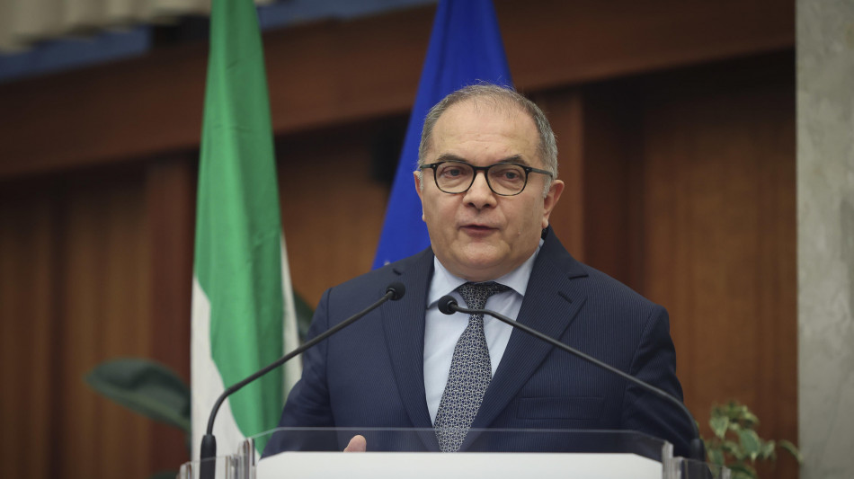 De Lucia, 'segnali che la mafia vuole acquistare droni lanciamine'