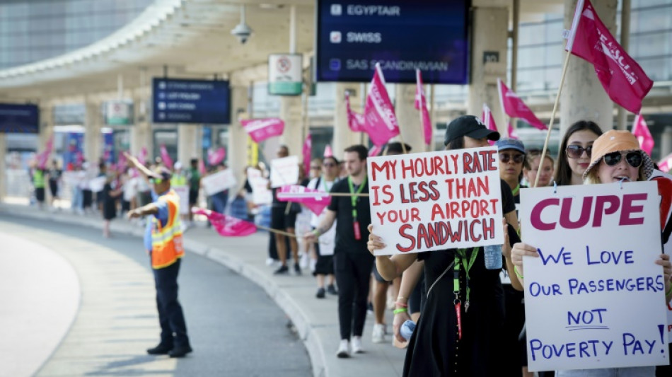 Air Canada cancela retomada de voos devido à continuação de greve