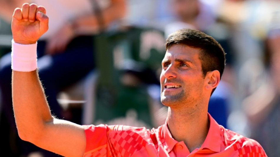 Djokovic vence peruano Juan Pablo Varillas e vai &agrave;s quartas em Roland Garros
