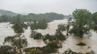 Inundaciones en Texas dejan al menos 13 muertos y unos 20 desaparecidos
