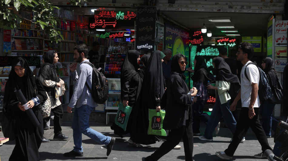 Teheran esorta i cittadini a ridurre il consumo di elettricit&agrave; dopo gli attacchi Usa