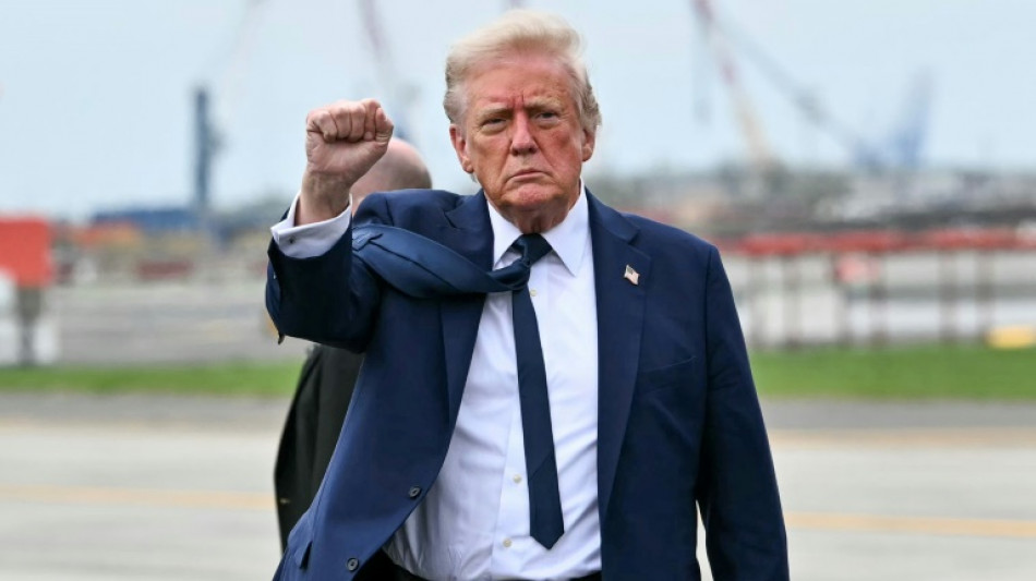 Trump: "Regiere das Land und die ganze Welt" - US-Pr&auml;sident 100 Tage im Amt