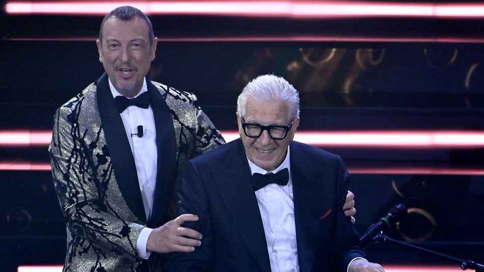 Amadeus, 'indimenticabile quella serata magica con Peppino a Sanremo'