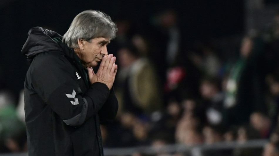 Betis elimina Fiorentina e vai enfrentar Chelsea na final da Conference League