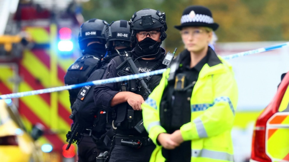 Dos personas asesinadas y cuatro heridas graves en ataque a una sinagoga en M&aacute;nchester