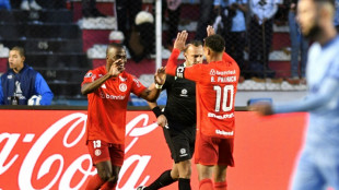 Inter vence Bol&iacute;var na ida em La Paz e fica mais perto das semis da Libertadores
