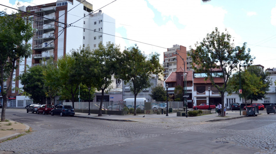 Il barrio natale di Flores sotto shock per la morte del Papa