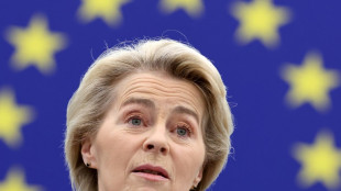 Sob press&atilde;o, UE apresenta plano para recuperar competitividade de suas empresas