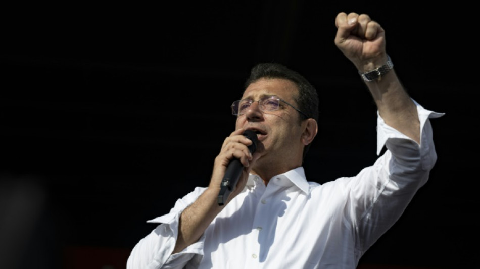 Turqu&iacute;a detiene al alcalde de Estambul, principal opositor del presidente Erdogan