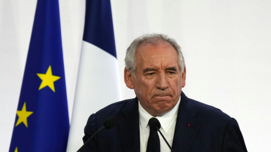 Vote de confiance: le gouvernement se d&eacute;bat, les oppositions d&eacute;j&agrave; tourn&eacute;es vers l'apr&egrave;s-Bayrou