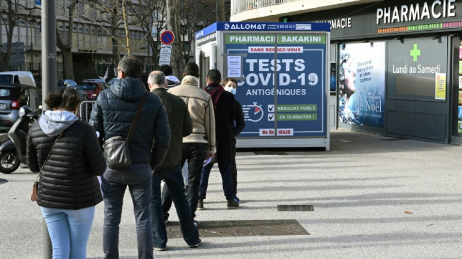 Les tests Covid en chute sous les 7 millions la semaine derni&egrave;re