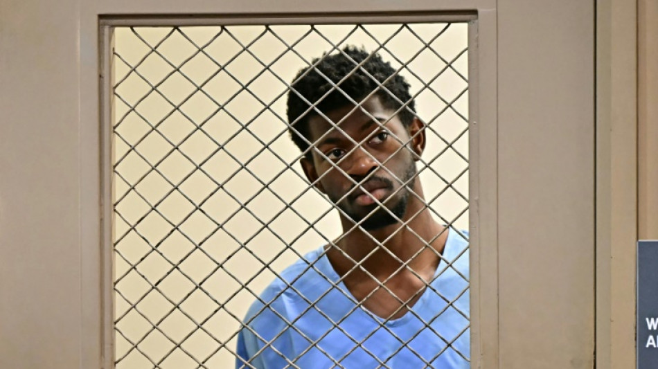 Lil Nas X &eacute; acusado de vagar nu por Los Angeles