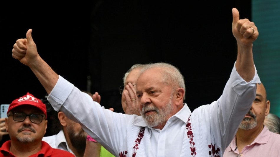 Lula confirma benef&iacute;cios e aumento do sal&aacute;rio m&iacute;nimo durante evento do Dia do Trabalhador