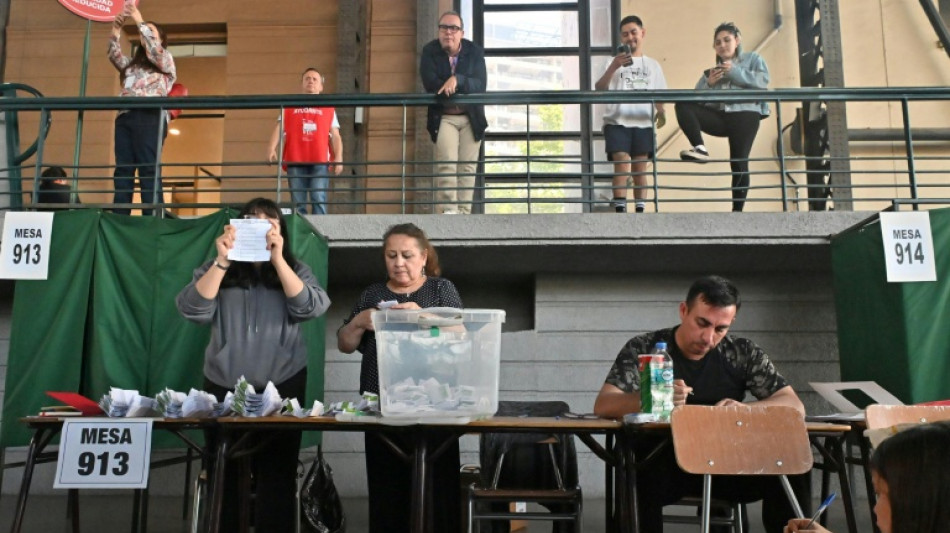 Chile: Linkskandidatin Jara und Ultrarechter Kast d&uuml;rften in Stichwahl einziehen