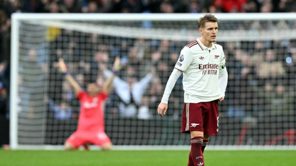 Angleterre: Arsenal lâche du lest, Liverpool gâche tout