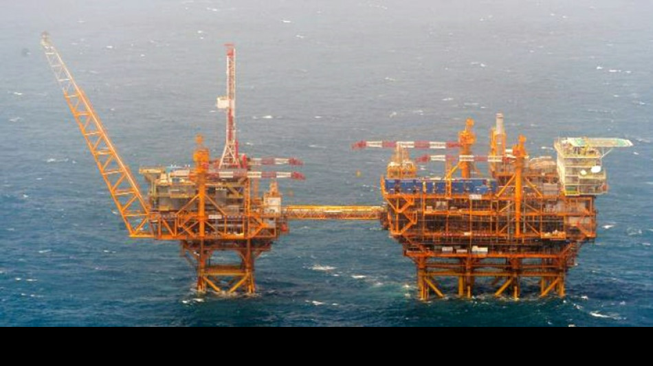 Tokio protesta ante Pek&iacute;n por un campo gas&iacute;fero en el mar de China Oriental