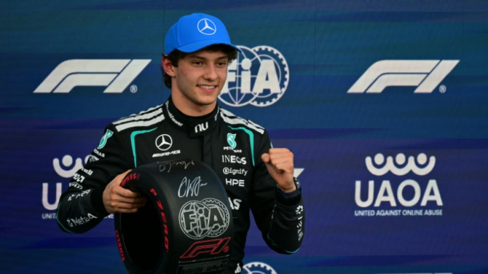 Kimi Antonelli faz a pole position do GP da Gr&atilde;-Bretanha de F1