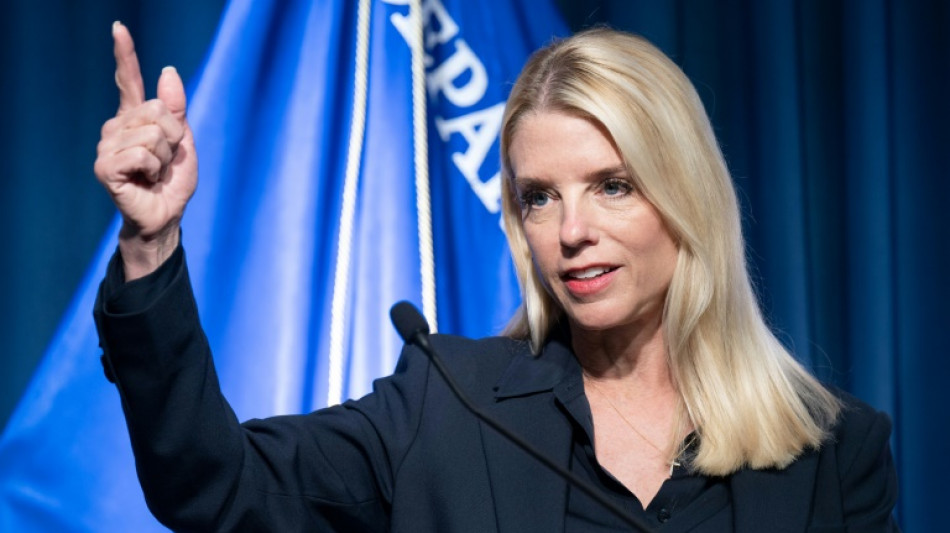 Procuradora-geral dos EUA acusa migrantes de fazer 'o trabalho dos cart&eacute;is'