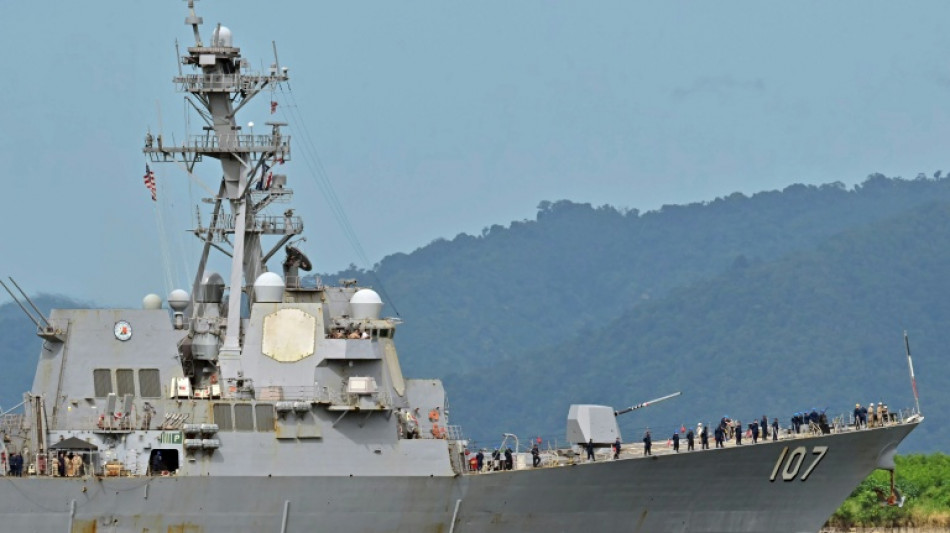US warship arrives in Trinidad and Tobago, near Venezuela
