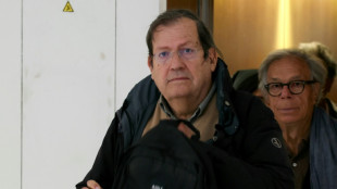 Soupçons d'emploi fictif au Canard enchaîné: le procès d'anciens dirigeants s'est ouvert