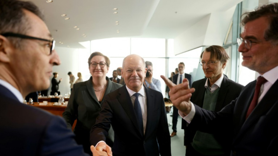 Steuerzahlerbund fordert Kürzung der Übergangsgelder für Minister