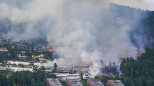 Almeno 100 case distrutte nell'incendio in Norvegia, 'rogo fuori controllo'