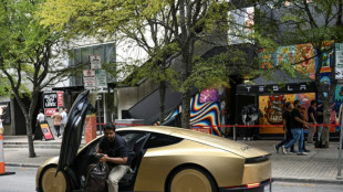 La agencia de seguridad vial de EEUU abre una investigaci&oacute;n sobre el Cybercab de Tesla