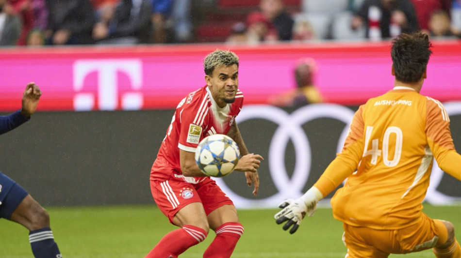 FC Bayern siegt beim Einstand von D&iacute;az