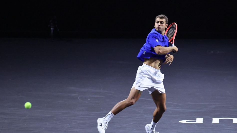 Ko per Cobolli all'esordio a Pechino, vince Safiullin in 2 set