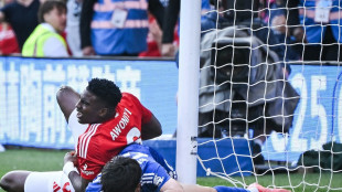 Medien: Awoniyi nach Bauchverletzung in k&uuml;nstlichem Koma