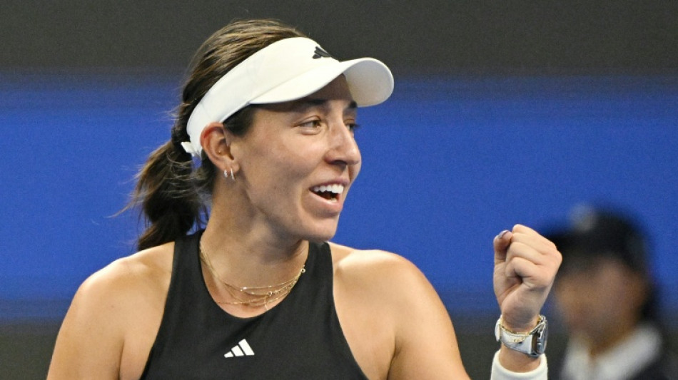 Pegula fights past Navarro for Noskova semi-final in Beijing