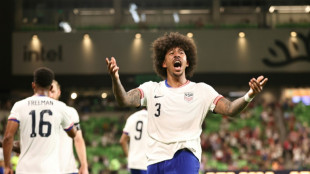 Richards strike gives USA spot in Gold Cup quarters