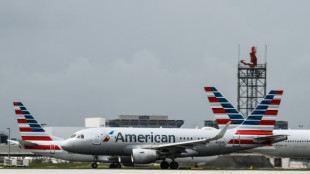 Colombia investiga un posible impacto de bala en un avi&oacute;n de American Airlines