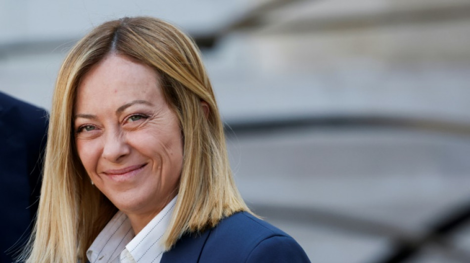 Meloni aboga por abordar de manera "razonada" la guerra de aranceles