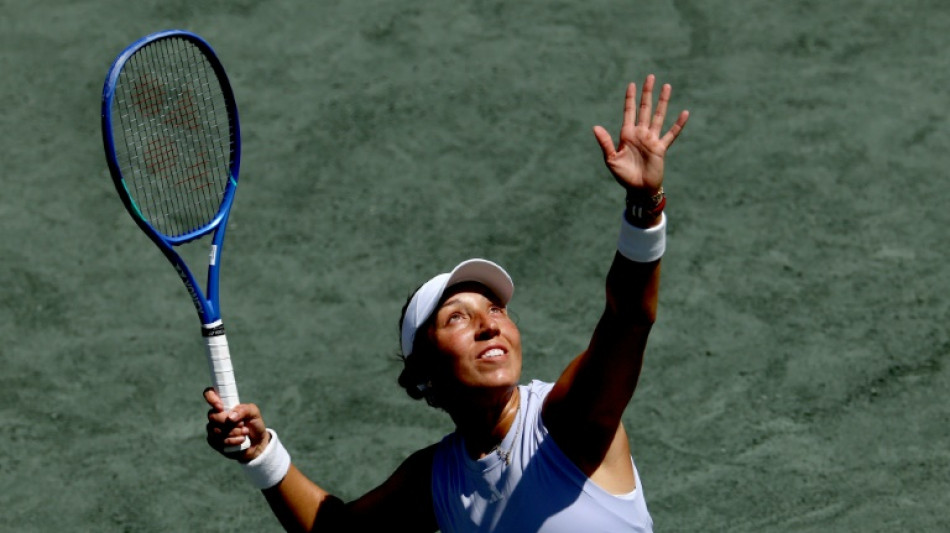 Pegula vence Kenin e conquista WTA 500 de Charleston, seu 1º título no saibro