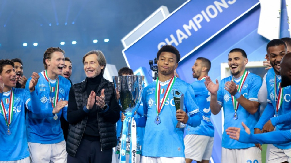 Com 2 de David Neres, Napoli vence Bologna (2-0) e &eacute; campe&atilde;o da Supercopa da It&aacute;lia