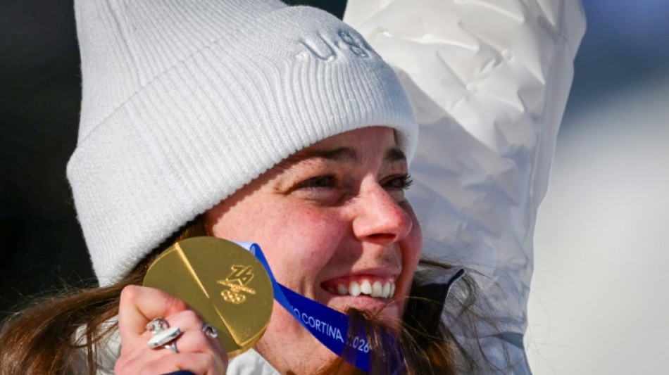 Olympic chiefs offer repairs after medals break