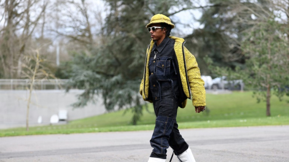 Kound&eacute;, toujours le prince de la mode chez les Bleus