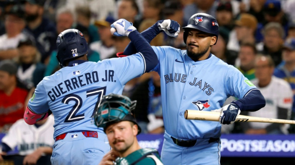 Blue Jays bats come alive in 13-4 MLB playoff victory over Mariners